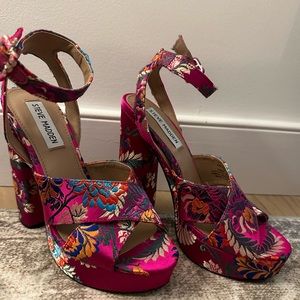 Steve Madden Embroidered Platforms